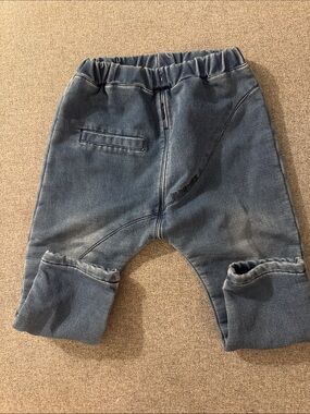 5/$15- linedFaded Blue Denim-Look Jogger Jeans